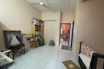 SL 11, Bandar Sungai Long