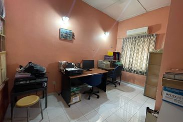 SL 11, Bandar Sungai Long