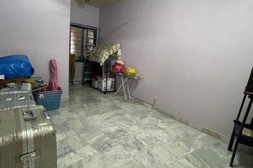 SL 11, Bandar Sungai Long