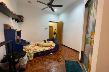 SL 2, Bandar Sungai Long