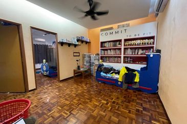 SL 2, Bandar Sungai Long