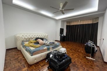 SL 2, Bandar Sungai Long