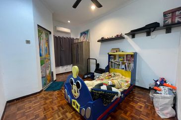 SL 2, Bandar Sungai Long