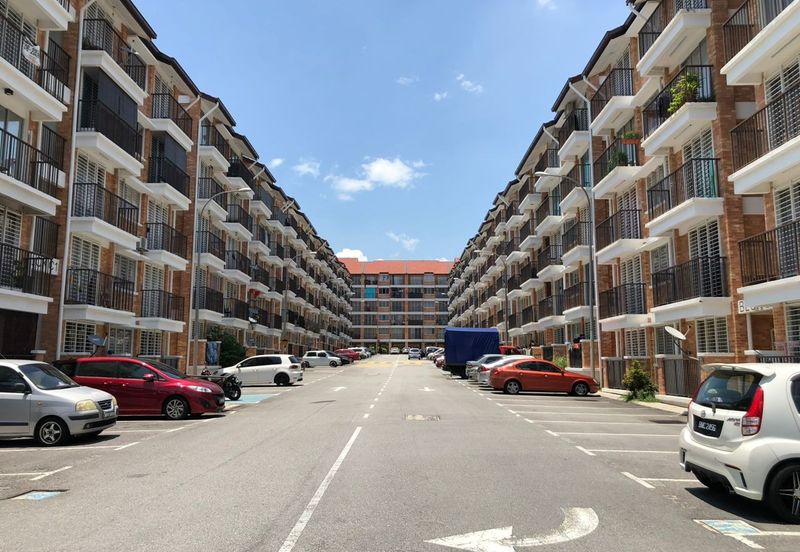 Villa Court @ Goodview Height