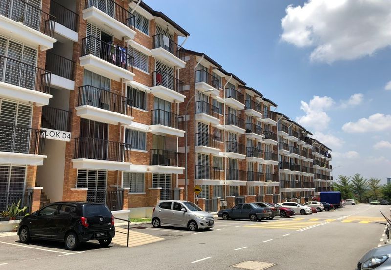 Villa Court @ Goodview Height