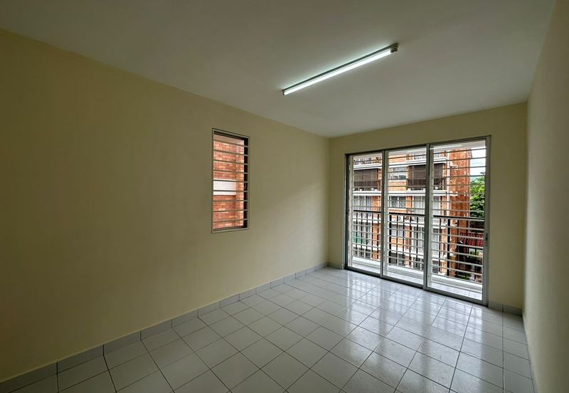 Villa Court @ Goodview Height