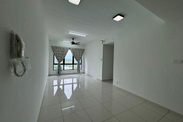 Kiara Plaza Service Apartment @ Semenyih