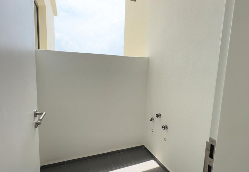 Laurel Residence Bangsar South, High Rental Return, Readily Move In, Developer unit