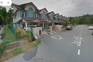 Taman Seroja, Bandar Baru Salak Tinggi