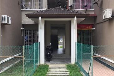 Pangsapuri Akasia, Bandar Botanic