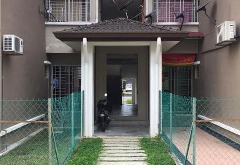 Pangsapuri Akasia, Bandar Botanic