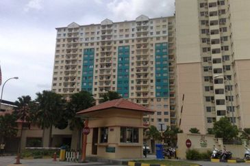 Vista Pinggiran, Taman Pinggiran Putra