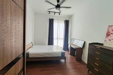 UNA Serviced Apartment