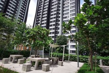 Lakeville Residences