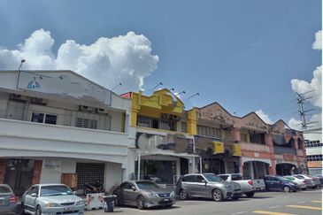 Pusat Perdagangan Seri Kembangan