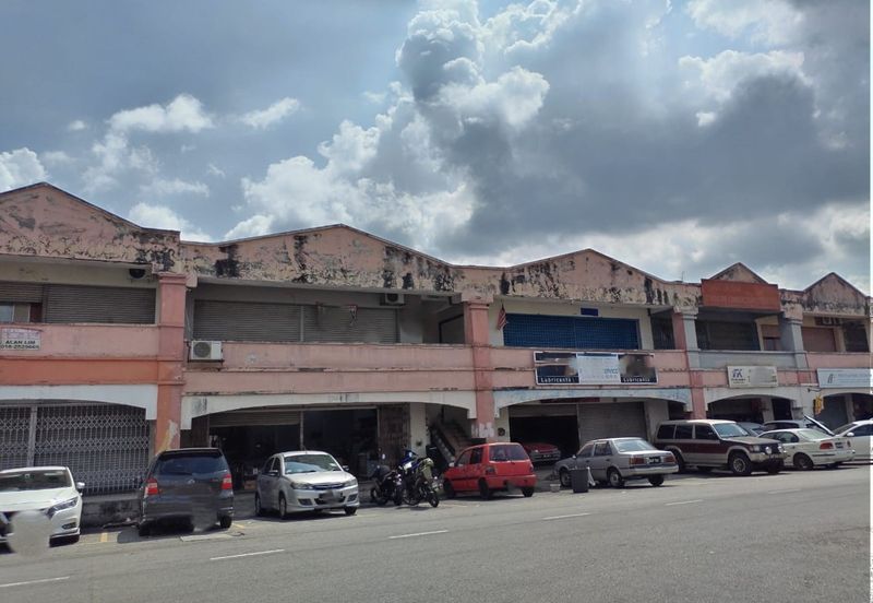 Pusat Perdagangan Seri Kembangan