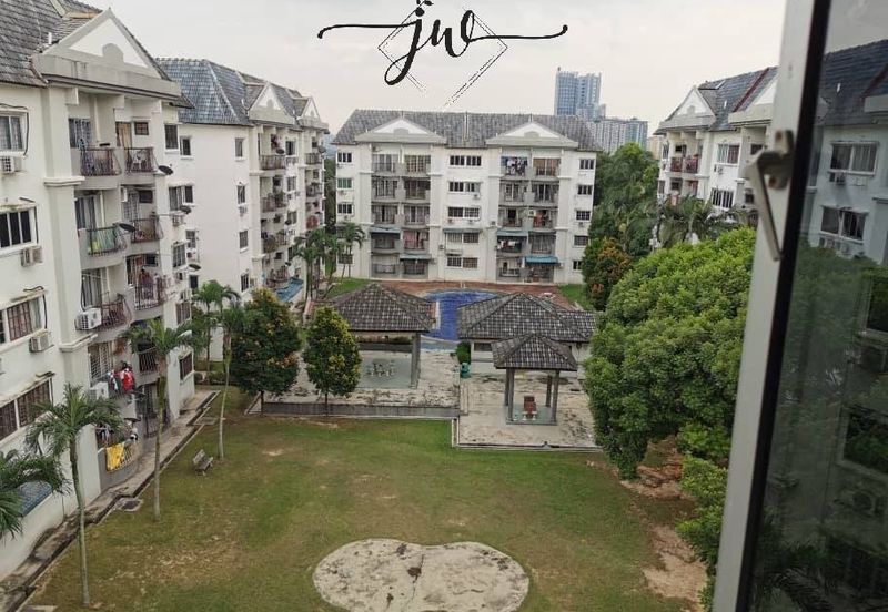 Sri Tanjung Apartment