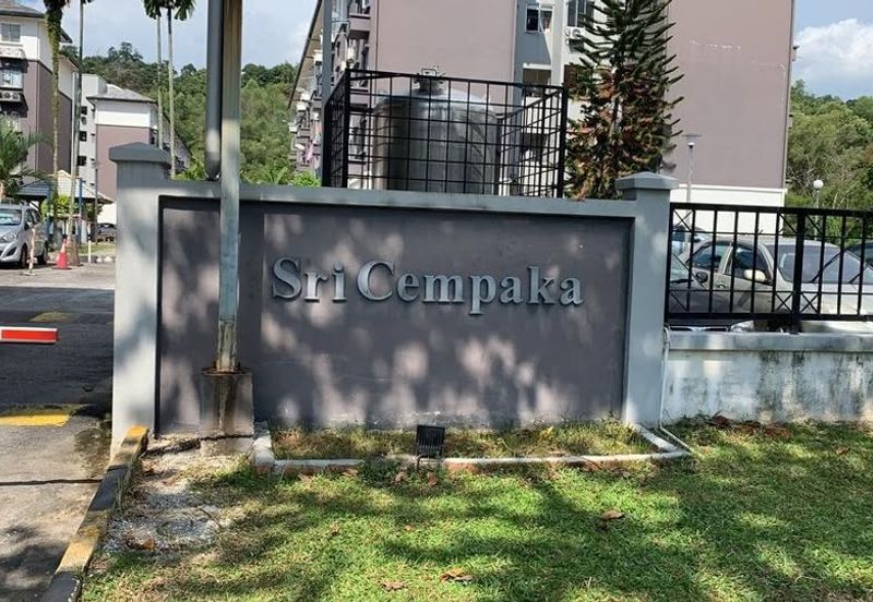 Sri Cempaka, Pusat Bandar Puchong