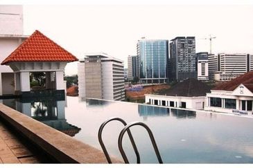 10 Semantan Suites (Sematan Avenue)