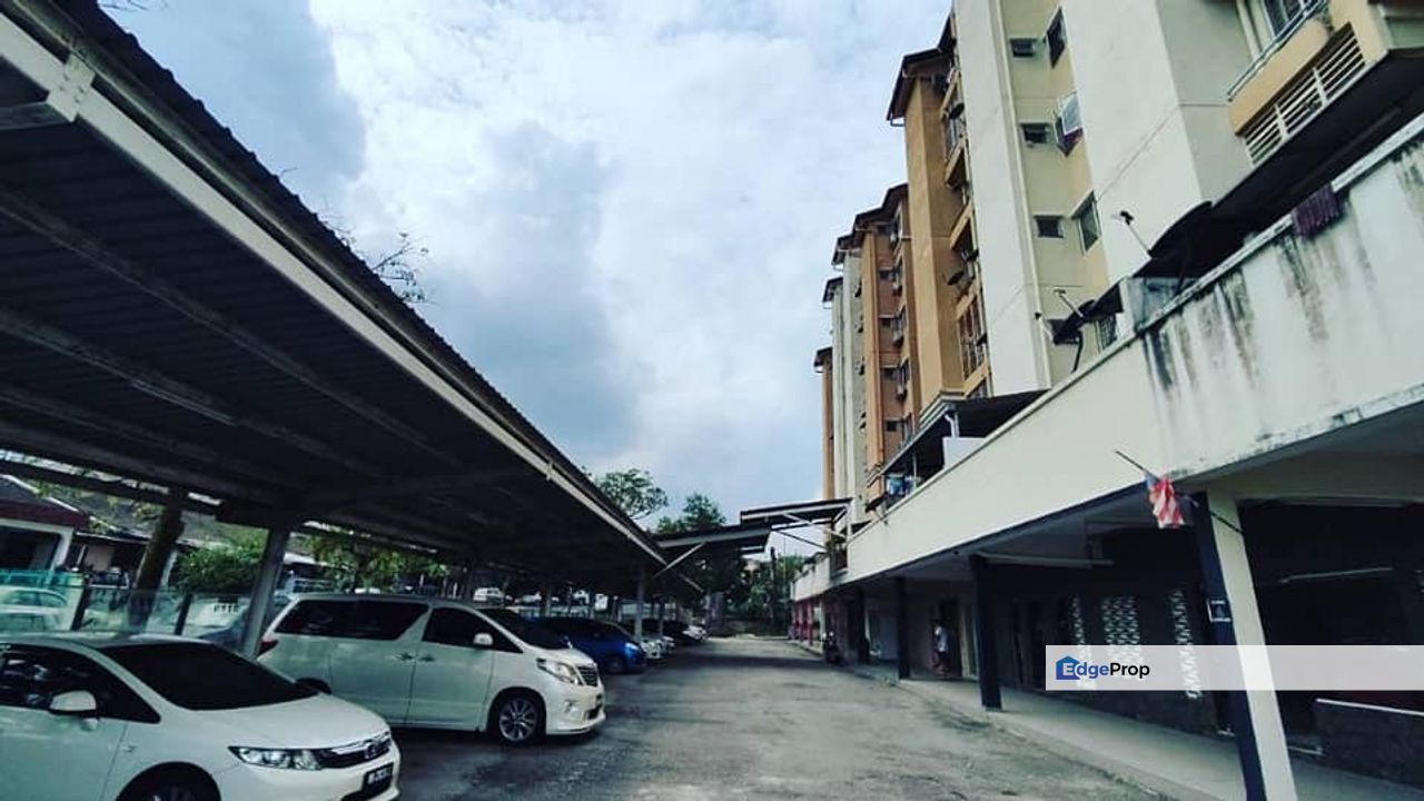Pangsapuri Sering Casuarina Batu 9 Cheras apartment for Sale Freehold , Selangor, Batu 9th Cheras