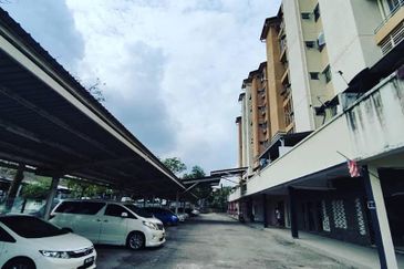 Pangsapuri Sering Casuarina