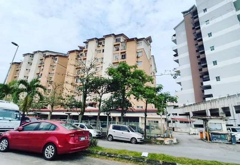 Pangsapuri Sering Casuarina