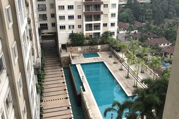Perdana View Condominium