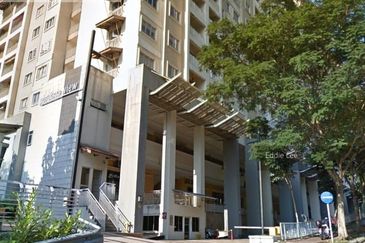 Perdana View Condominium