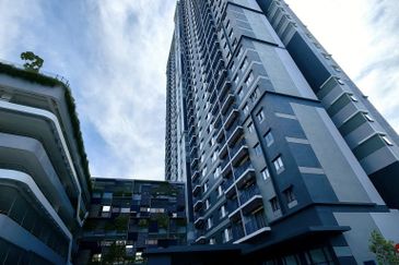 Savanna Executive Suites @ Southville City