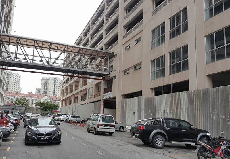 Beverly Tower @ Plaza Medan Putra