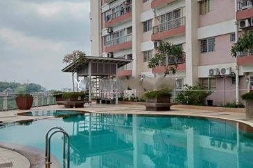 Beverly Tower @ Plaza Medan Putra