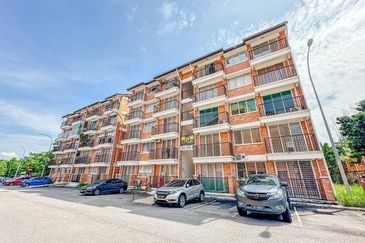 Villa Court @ Goodview Height