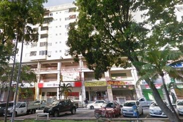 Plaza Sinar Apartment