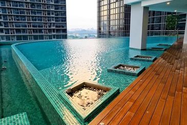 KL Gateway Premium Residence