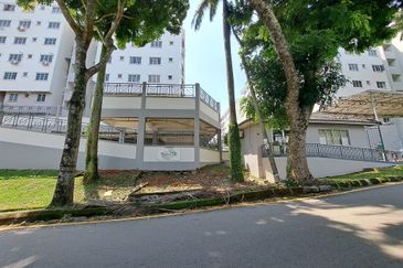 Kemensah Villa Condominium