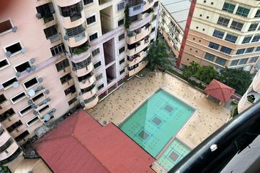 Sri Gotong Apartment