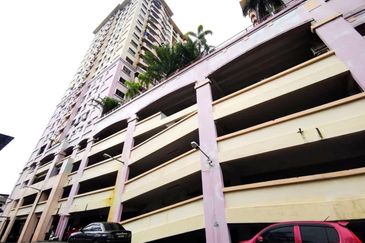 Sri Gotong Apartment