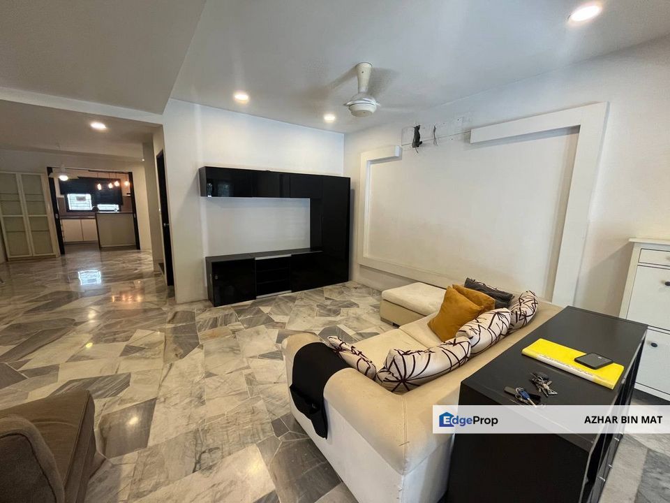 Taman Desa Serdang Seri Kembangan Double Storey facing open for Sale, Selangor, Seri Kembangan