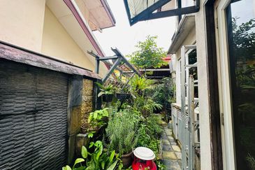 Taman Tun Dr Ismail (TTDI)