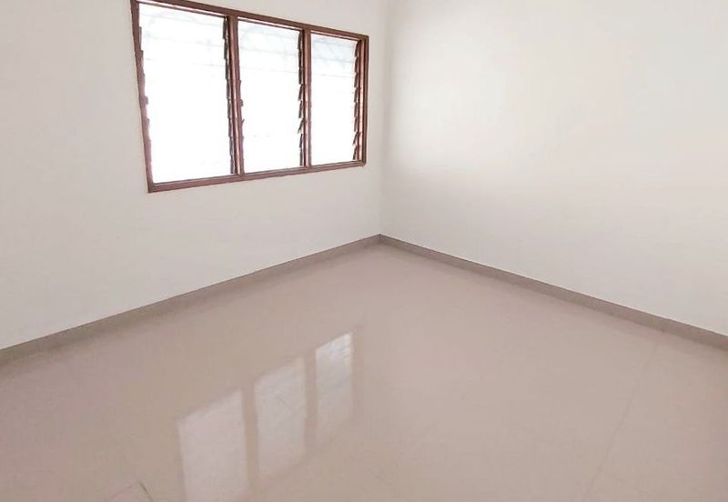 Taman Kinrara Seksyen 2