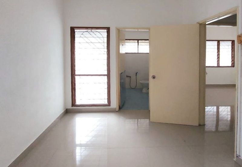 Taman Kinrara Seksyen 2