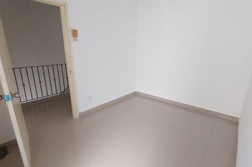 Taman Kinrara Seksyen 2