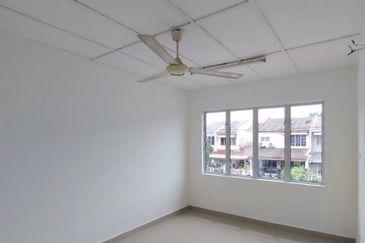 Taman Kinrara Seksyen 2