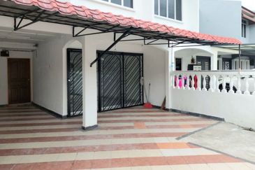 Taman Kinrara Seksyen 2