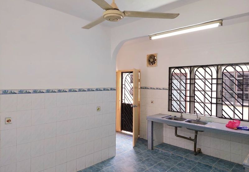 Taman Kinrara Seksyen 2