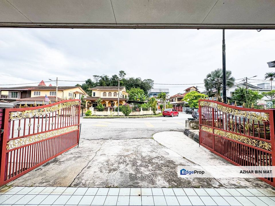 Jalan Desa Ampang Double Storey near Taman sri Watan, Taman halaman for Sale, Selangor, Ampang