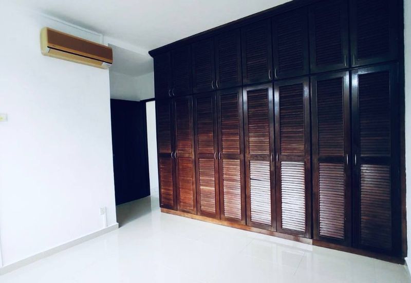 Pangsapuri Kristal (Crystal Tower), Taman Bukit Indah