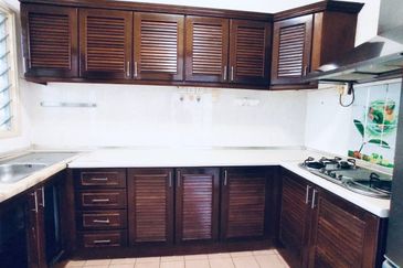 Pangsapuri Kristal (Crystal Tower), Taman Bukit Indah