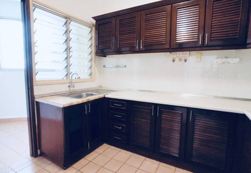 Pangsapuri Kristal (Crystal Tower), Taman Bukit Indah