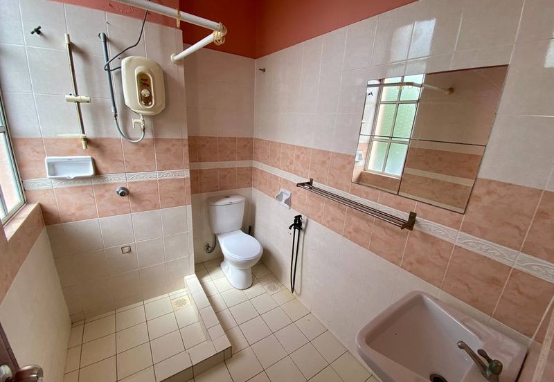 Seksyen 4, Kota Damansara